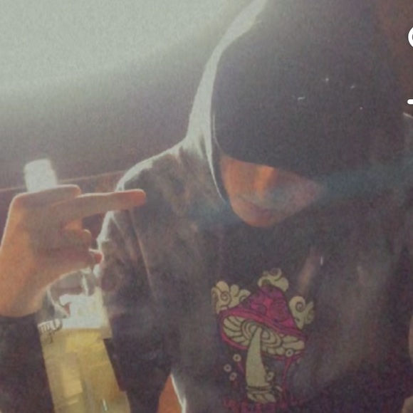 Meet your Posher, Dax - Picture 1 of 1